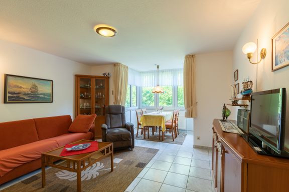 Wohnzimmer mit Sitzecke