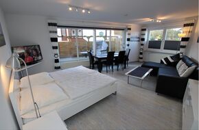 Strand-Villa, Kugelbake