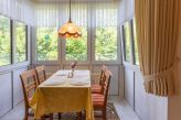 Wohnzimmer mit Essplatz