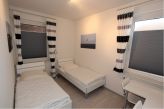 Schlafzimmer 2 mit 2 Einzelbetten