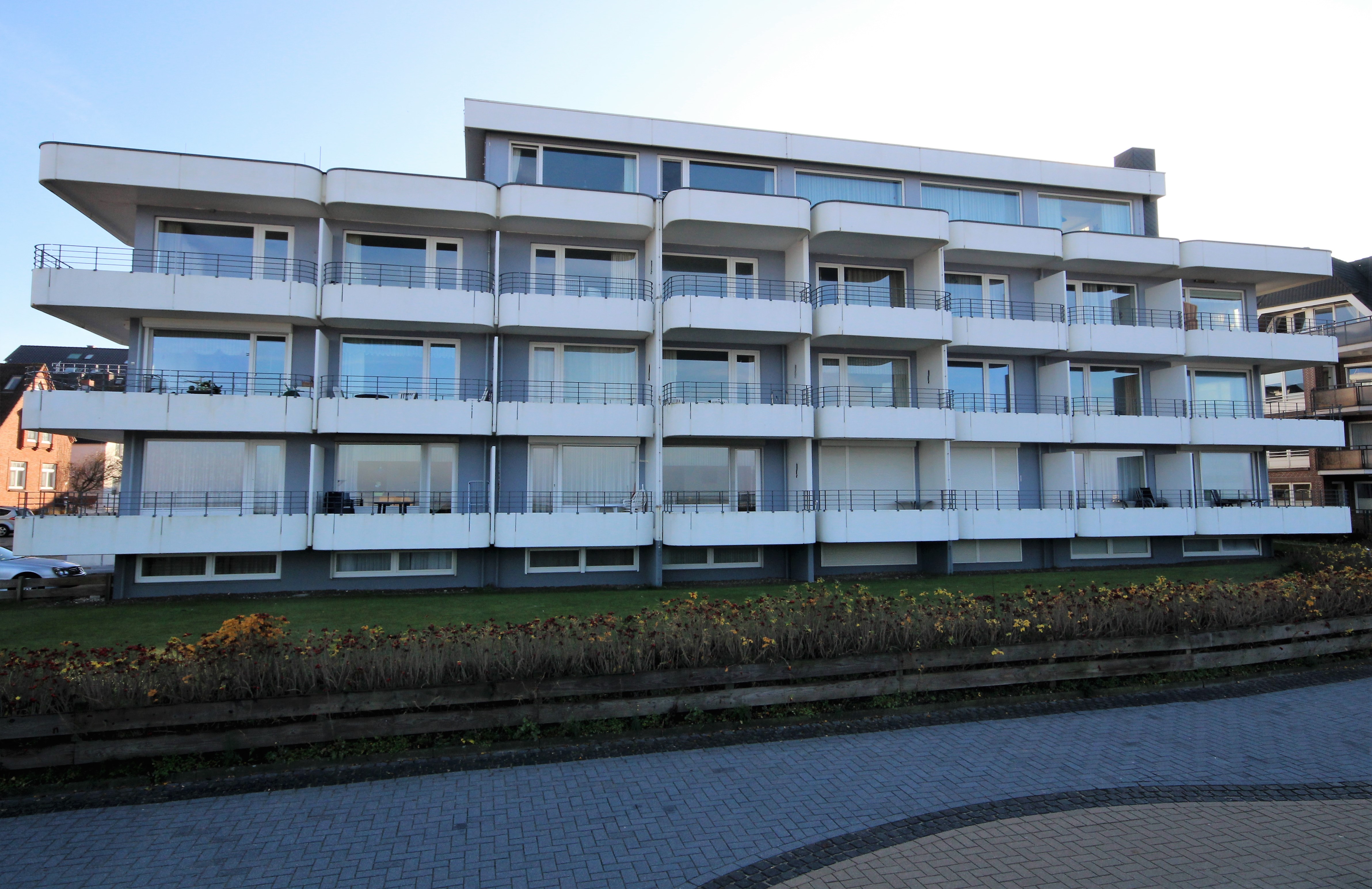 Haus Nautilus Wohnung 1 In Duhnen Mit Meerblick Und Balkon Heinemann